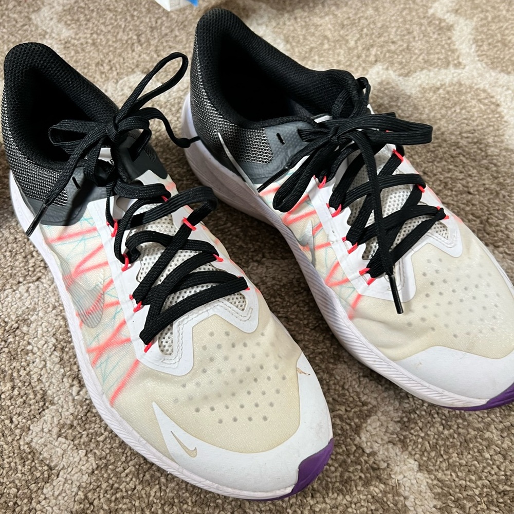 Nike zoom running shoes